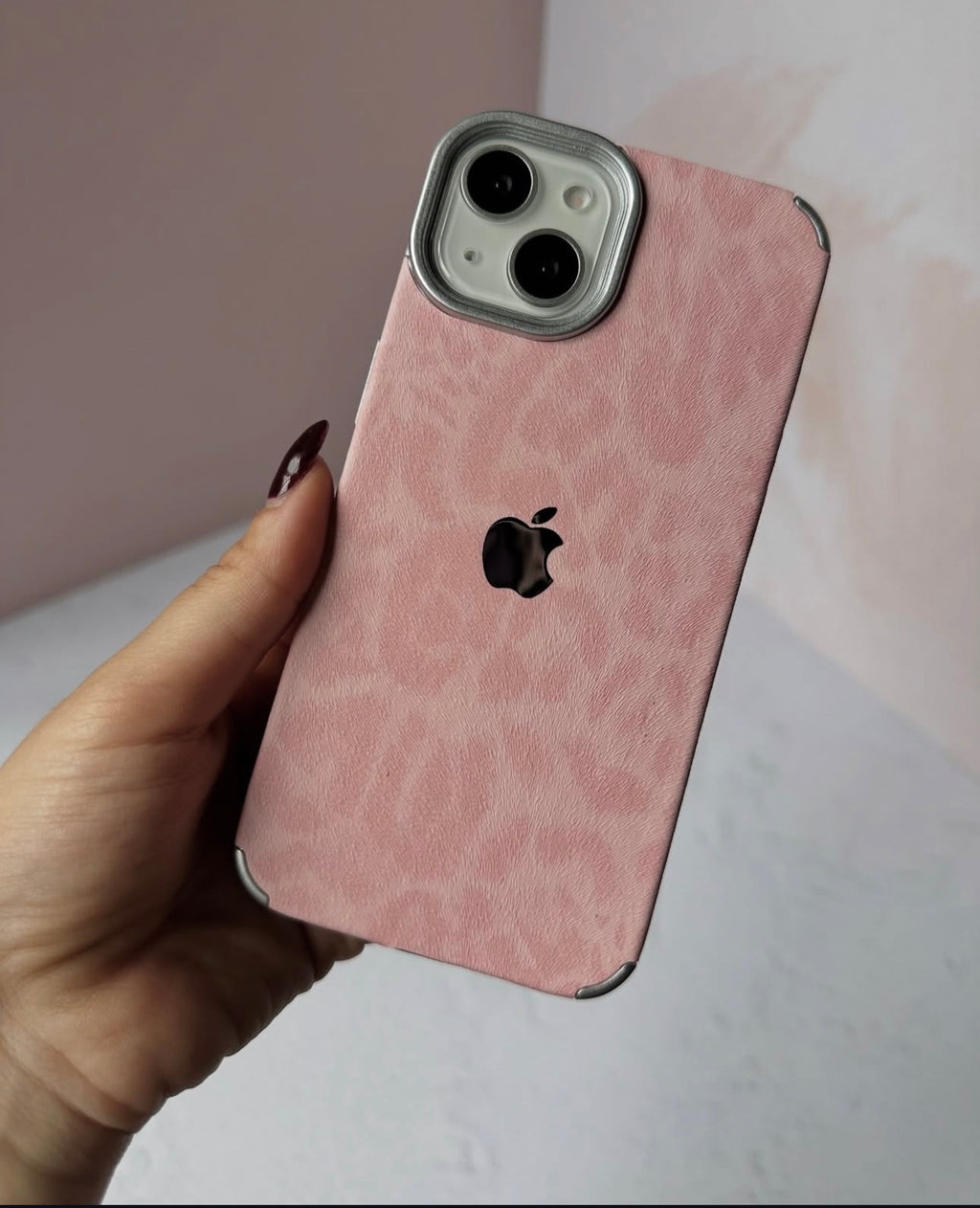 New Luxe Leapords Leather Feel Case