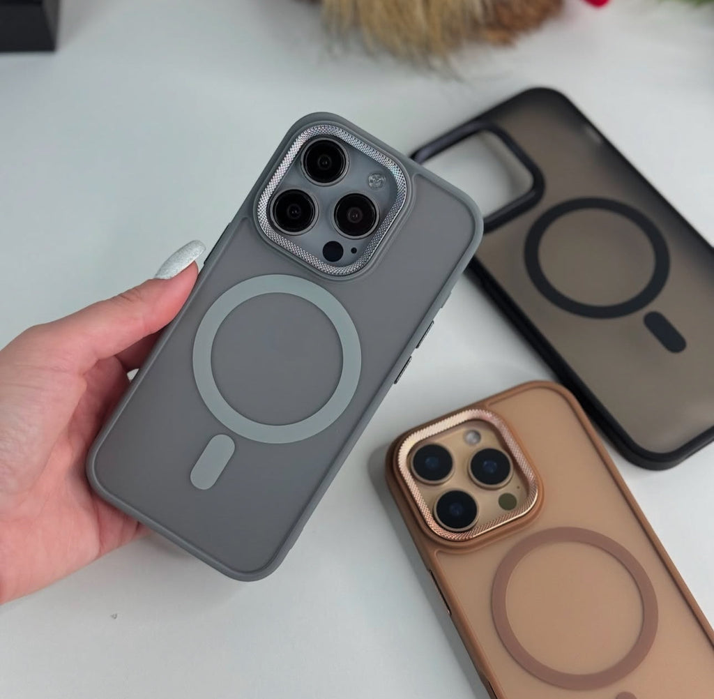 New Matte Transparent MagSafe Case! 🖤🤎🤍