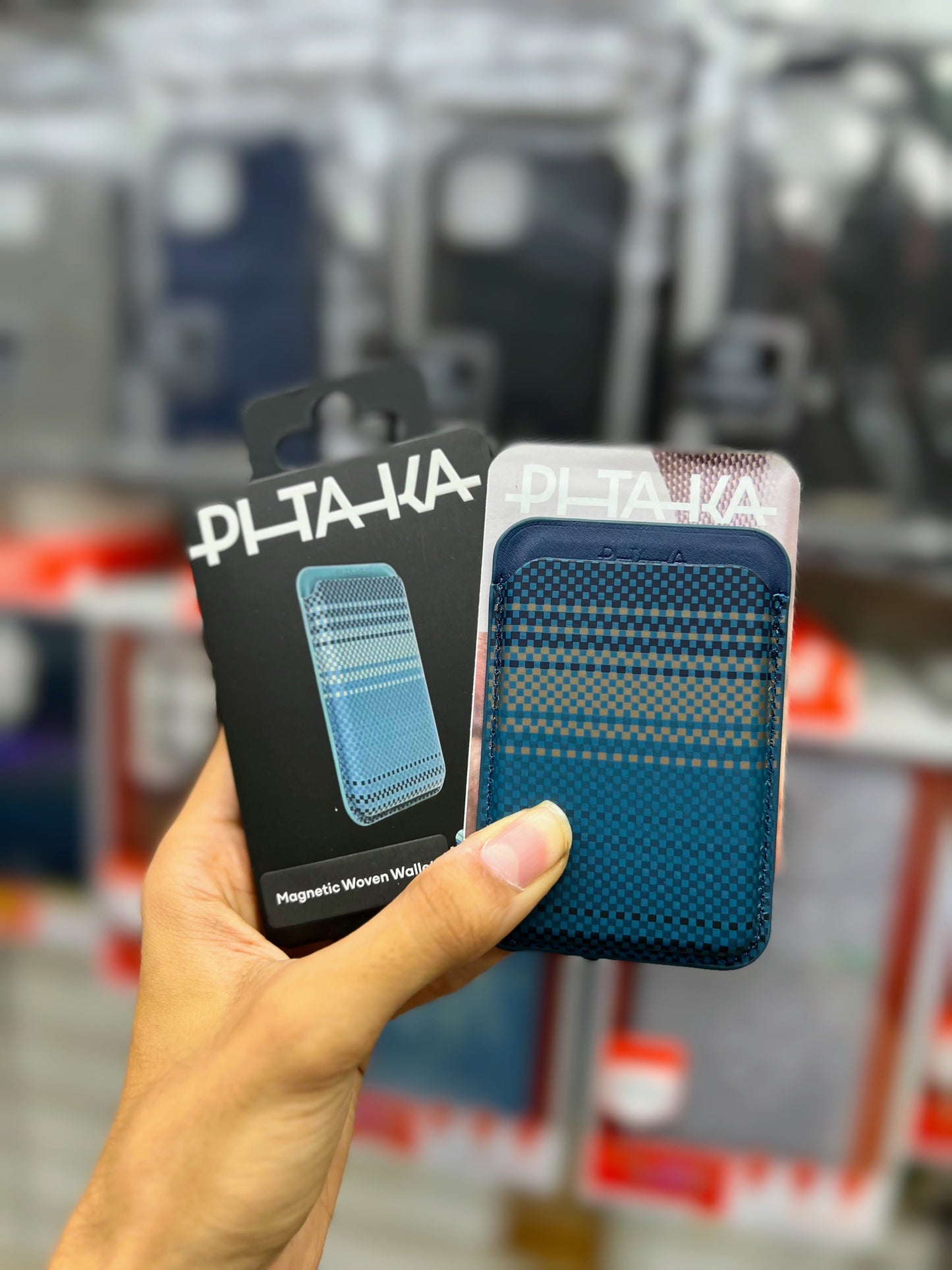 PITAKA 1:1 Magsafe Woven Wallet