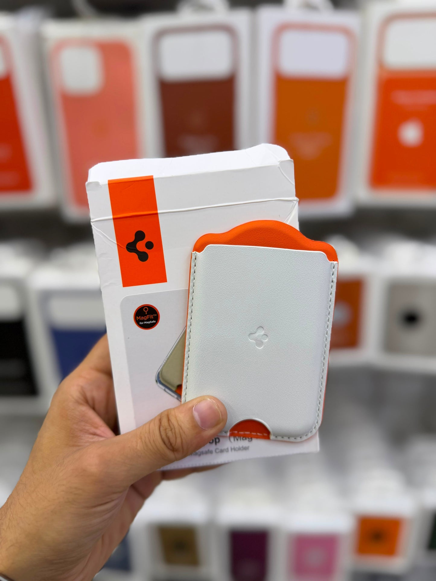 Spigen 1:1 Nano Pop Magsafe Wallet