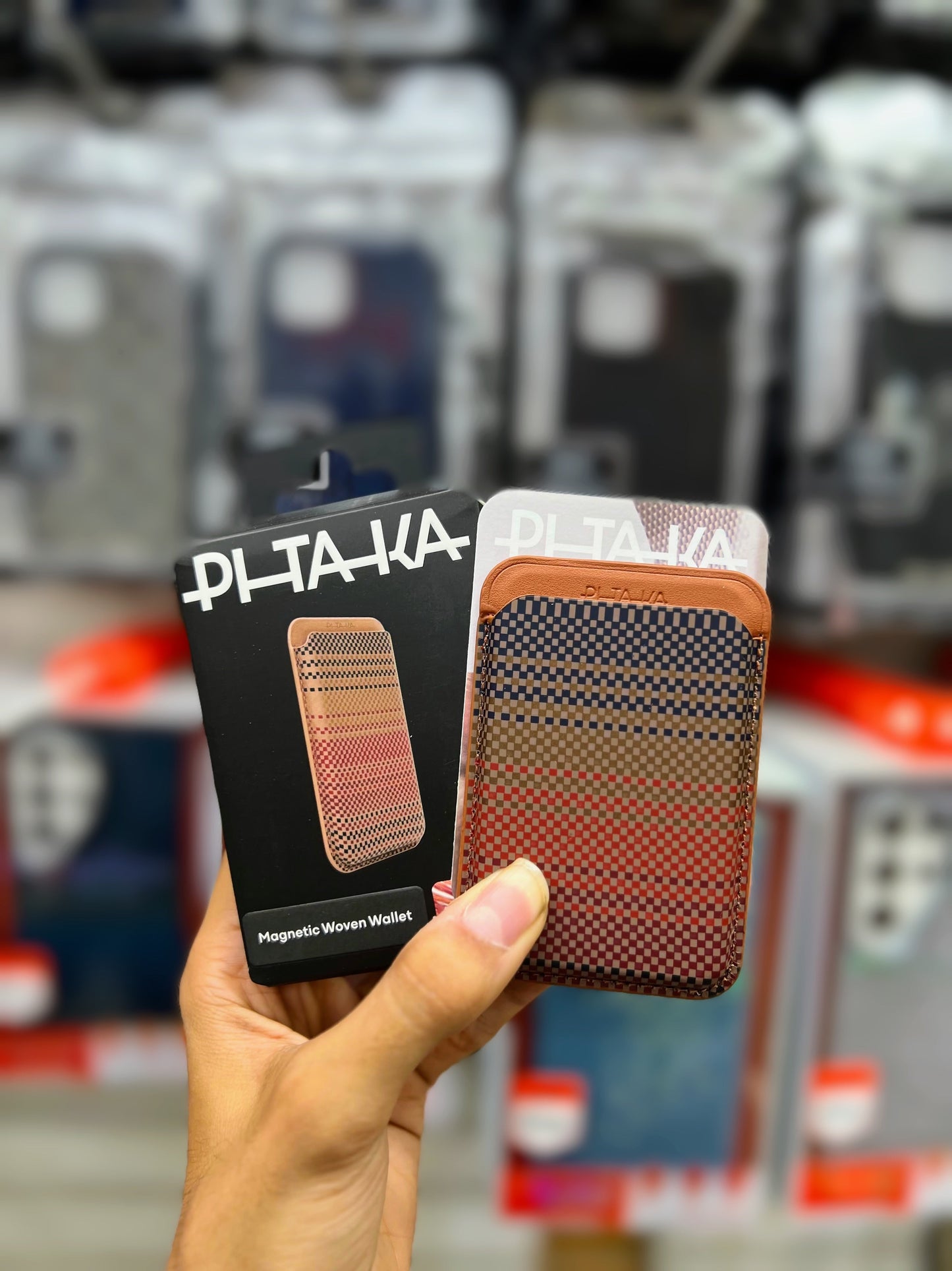 PITAKA 1:1 Magsafe Woven Wallet