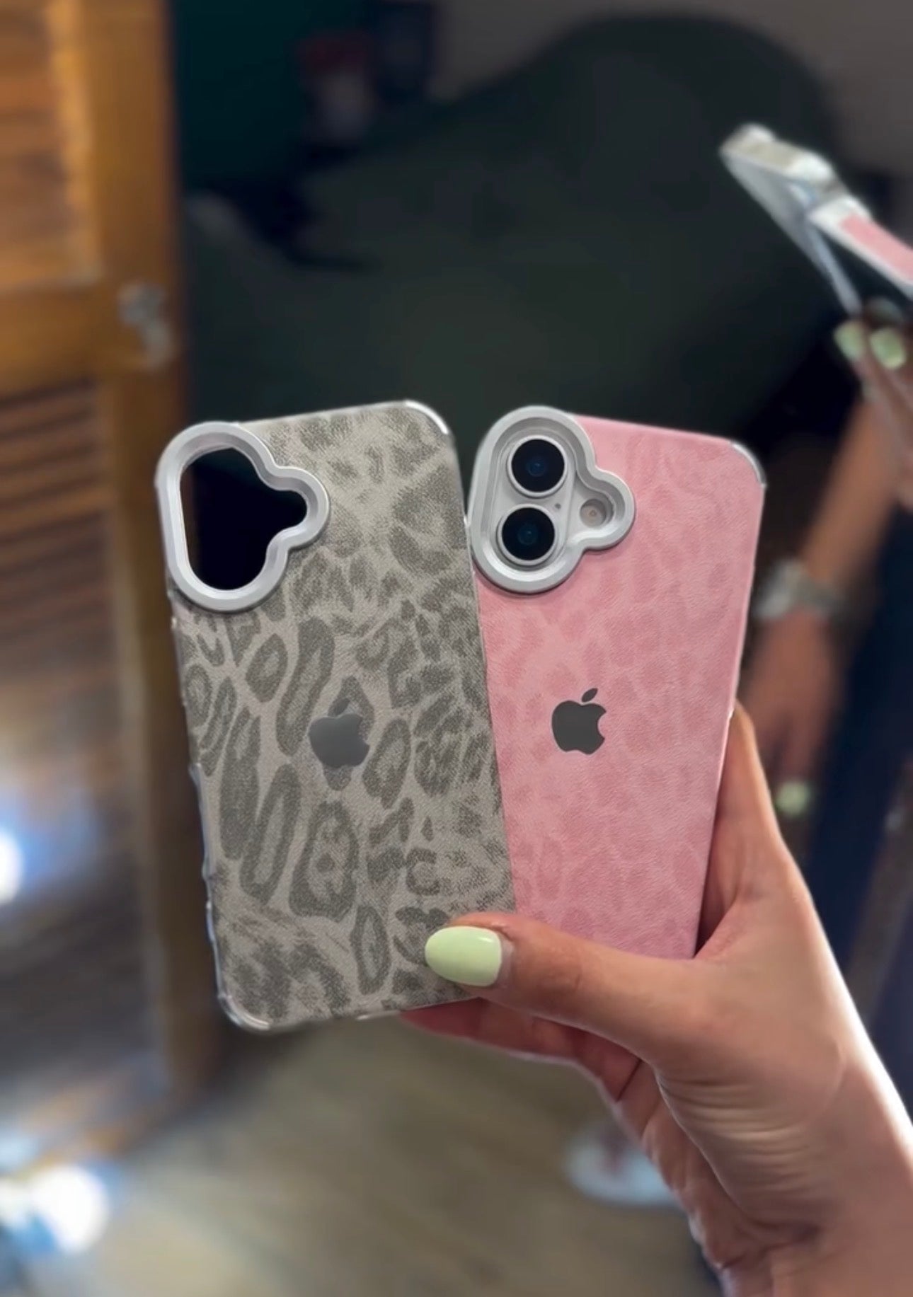 New Luxe Leapords Leather Feel Case